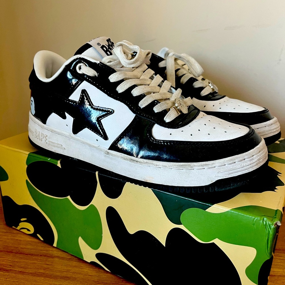 Used patent leather black white Bathing Ape Bape Sta